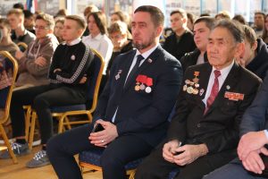 Астраханские патриоты провели патриотическое мероприятие, посвящённое Дню неизвестного солдата